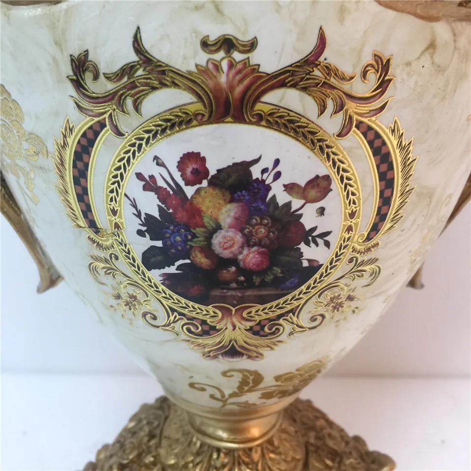 Resin Small Flower Vase Home Decor Mini Vase