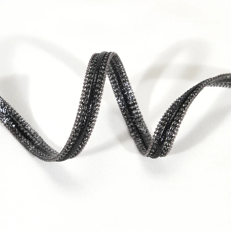 
Wholesale Black Accessories Plastic Beaded HotFix Transfer Trim with Accessories Beads Chain 