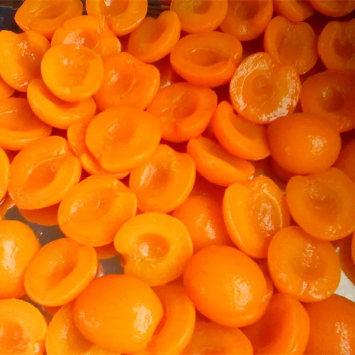 
425g Fresh canned apricot in pear juice in China on sale 