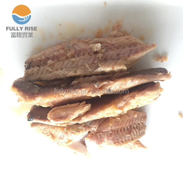 Canned Tin Sardine in vegetable oil spicy flavor with cheap price