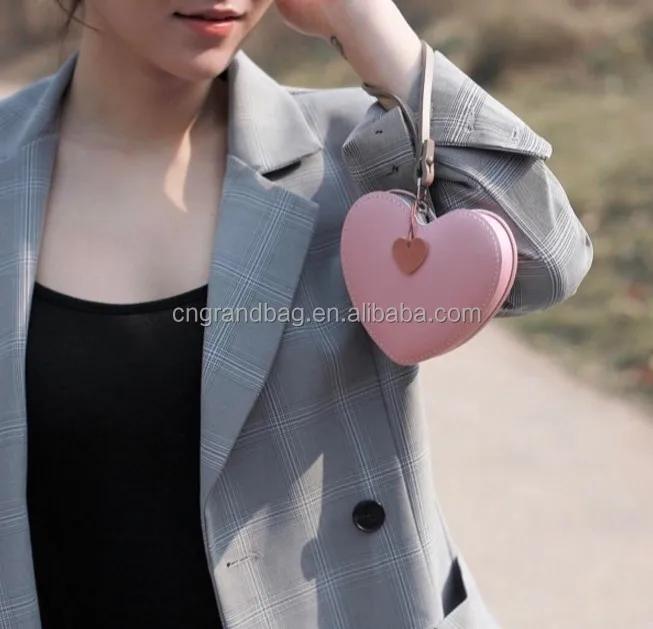 Hot sale genuine leather heart shape coin purse mini cute wallet with wristlet zipper coin purse for lady