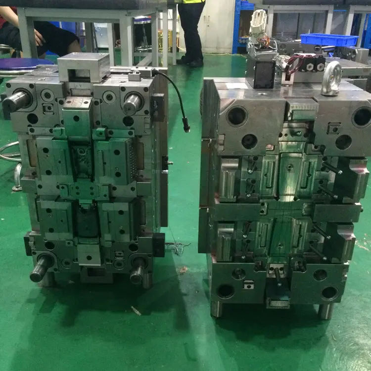 Дешевая резиновая пластиковая пресс-форма для литья под давлением