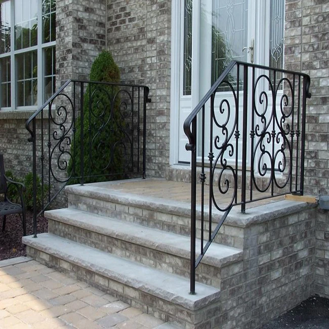 Italian style exterior new design modern used cast iron balcony railing