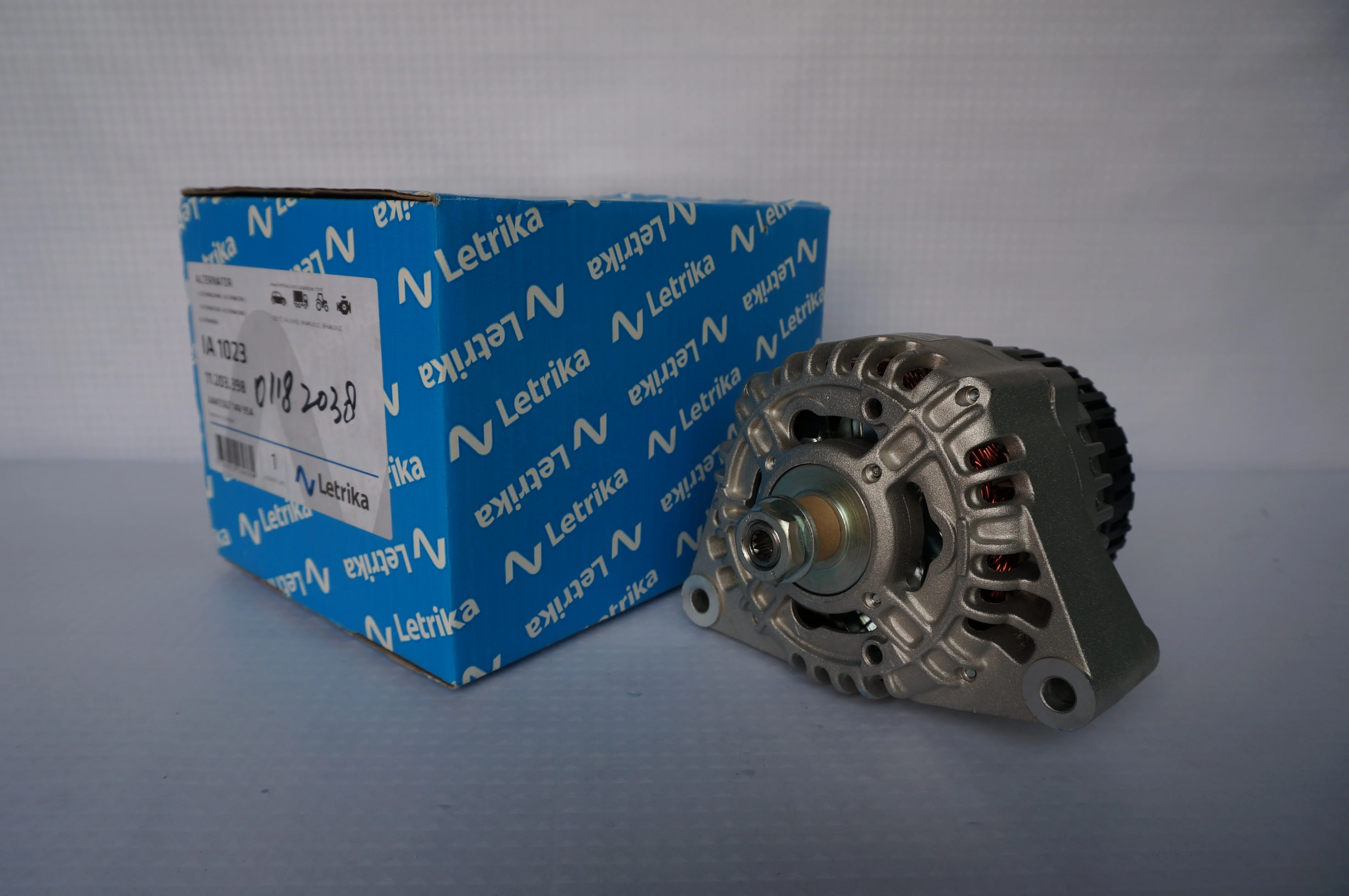 2012 Diesel Engine Parts 0118 1745 01181745 01182038  0118 2038 alternator generator for Deutz