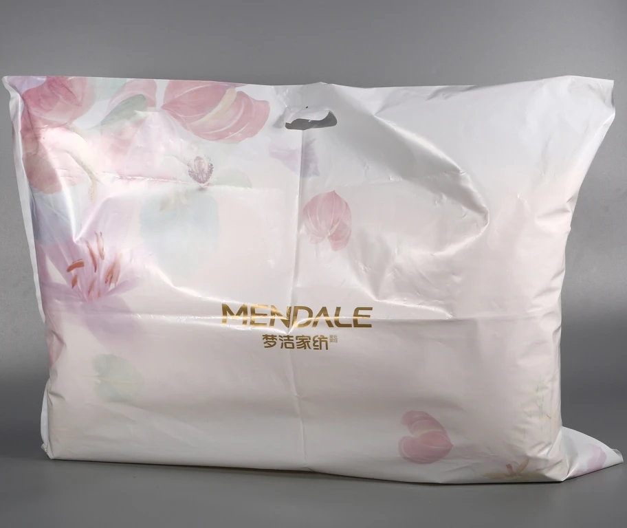 China Manufacturer New Products Cover Packaging PE pillow plastic bag With Handle