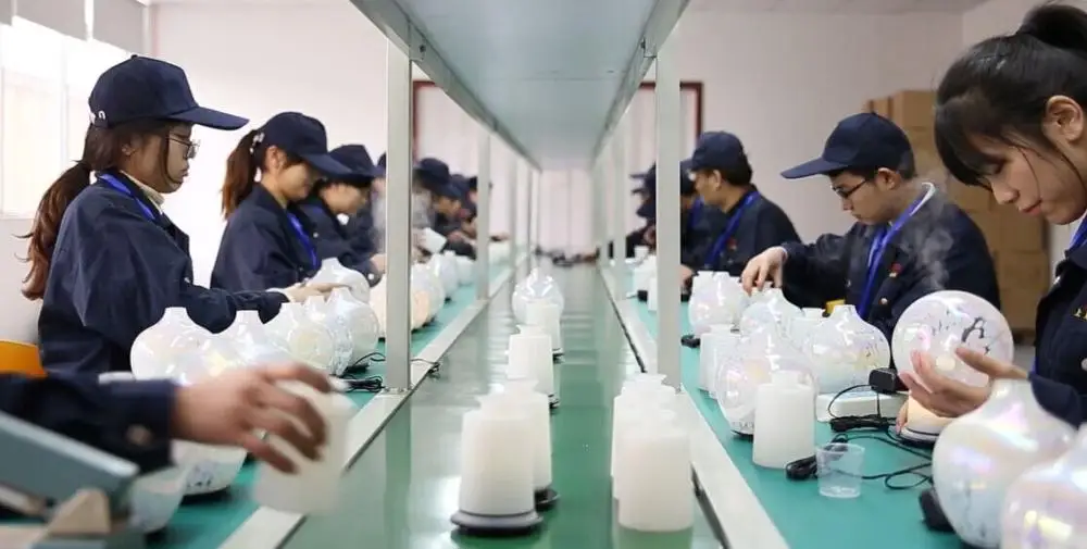 Portable Cool Mist Wood Grain Electronic Ultrasonic Essential Warm Light Wooden Aromatherapy Aroma Diffuser