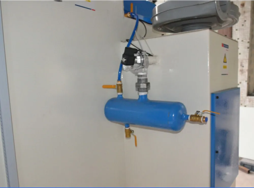 
New developed small automatic sand blasting cabinet 