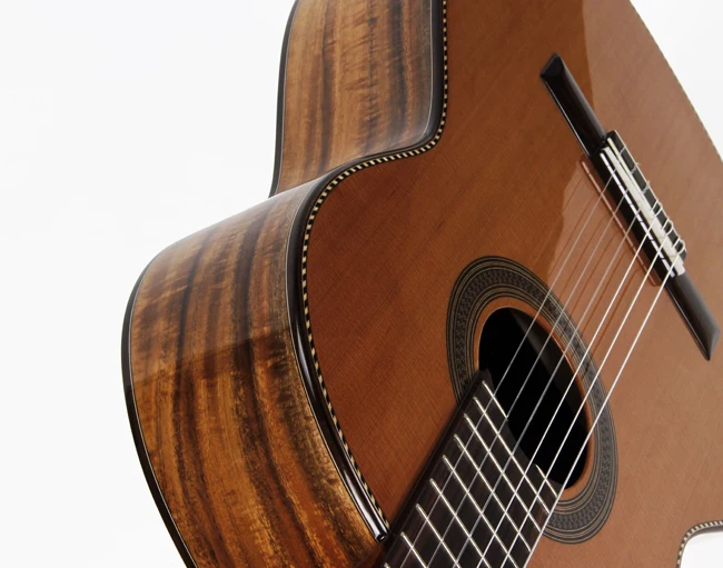 39 inch high level classical guitar