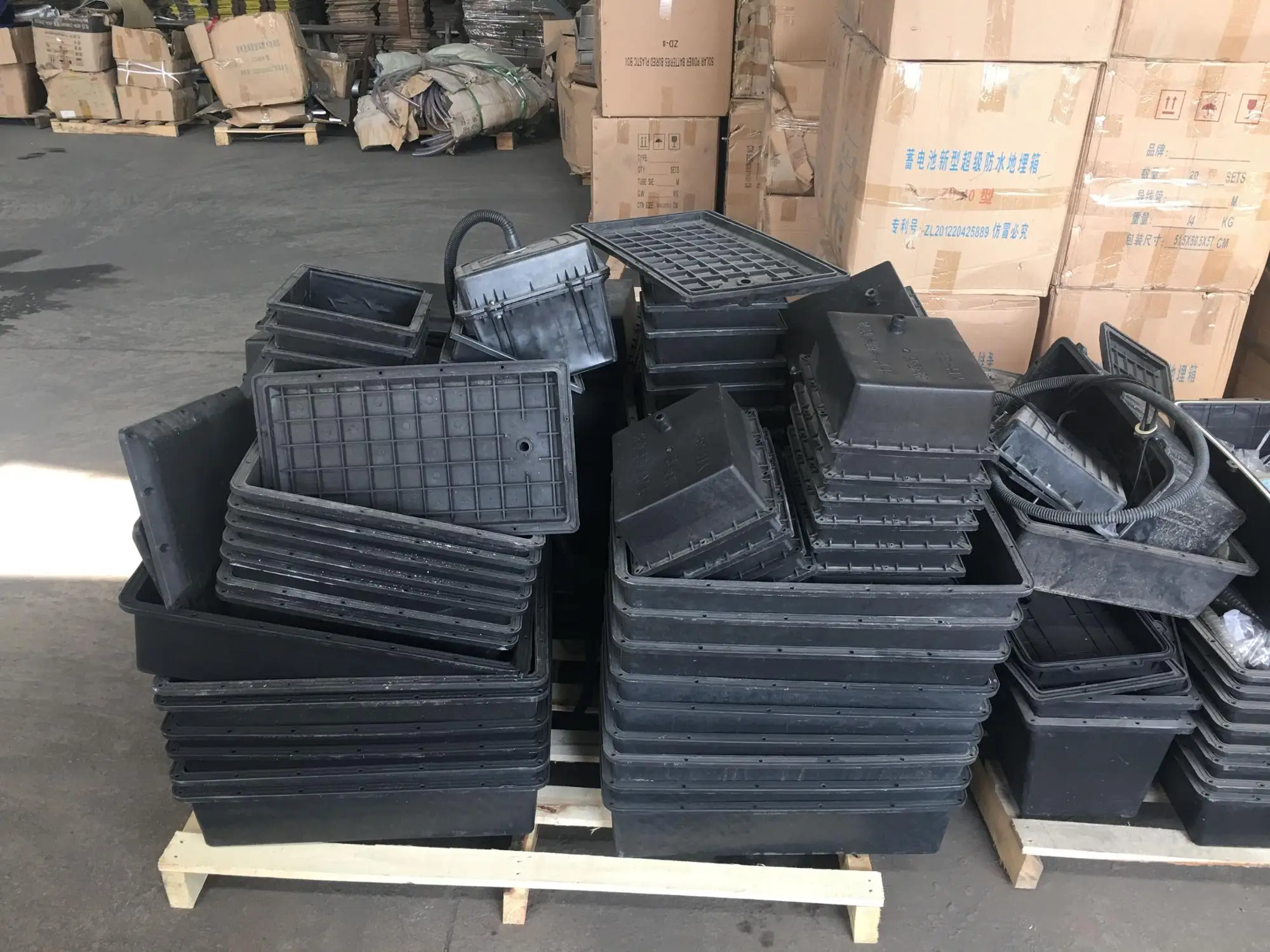 Factory Direct Price Underground Battery Box Waterproof Protect Solar Battery CE IP67 SGS 5 Years Black Engineering Plastics