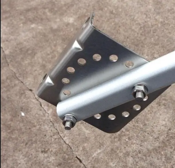 Lanstar Adjustable Angle Bracket for Electric Fencing System Post