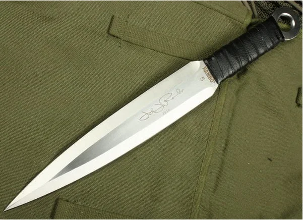 Easy to Carry Hollow Out Sharp Blade Survival Folding Knife with High Quality Rubber Handle Titanium Knife