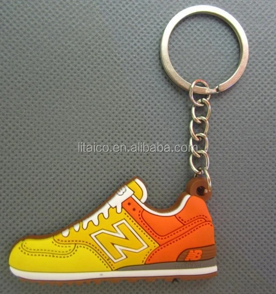 Рекламный рельефный 3D беговый башмак ПВХ резиновый брелок