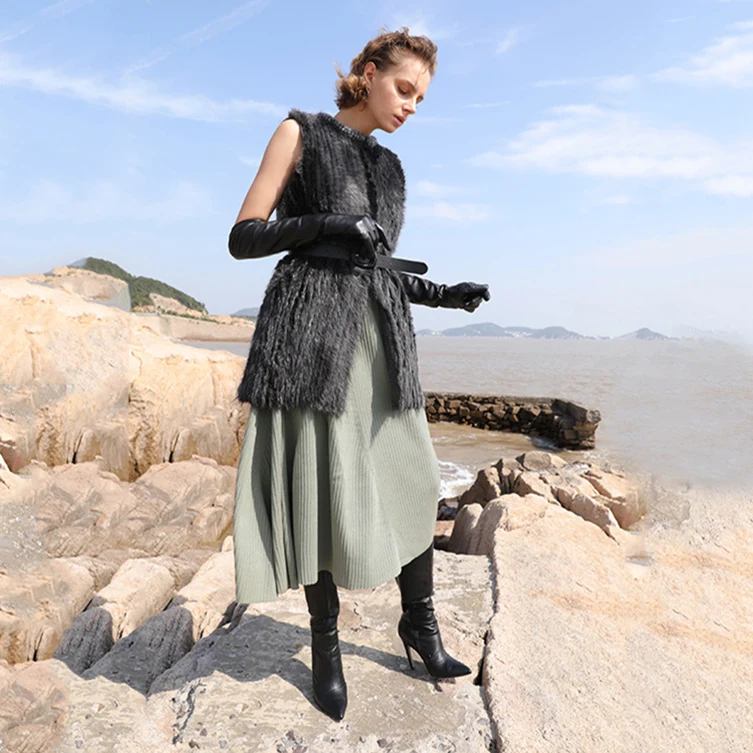 
China factory Wholesale luxuriant in design product women vest fur coats 100% real beaver fur coat causal fur Waistcoat 