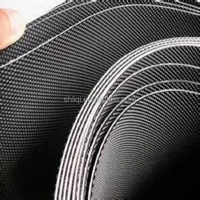 Черная беговая дорожка из ПВХ