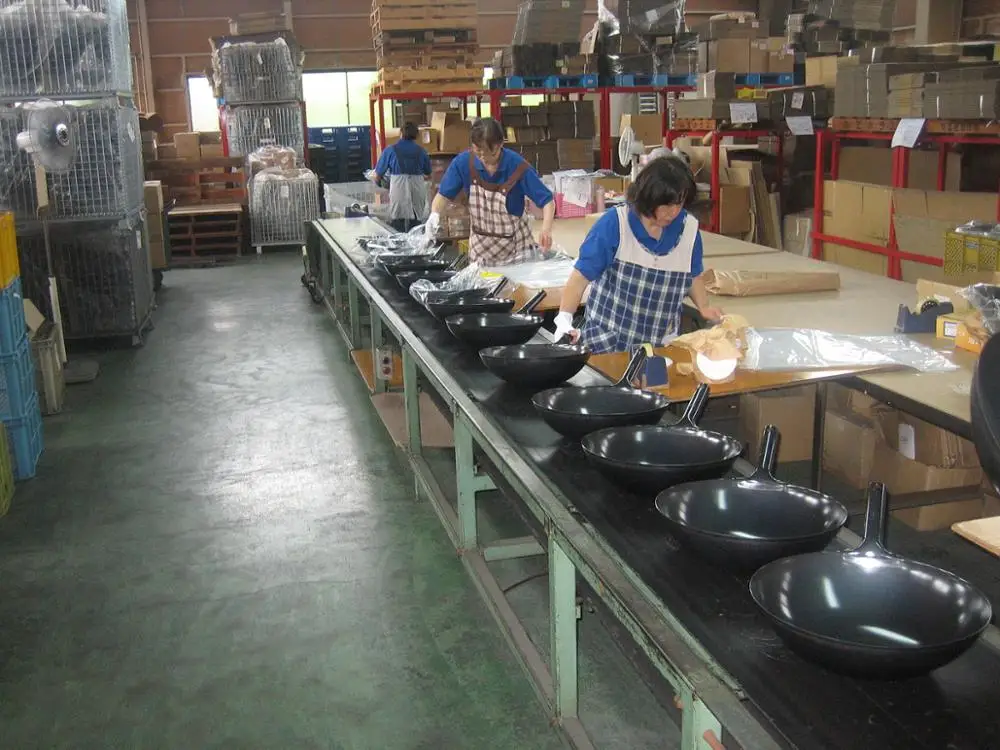 Good selling cookware set silicone baked paint iron square plate price