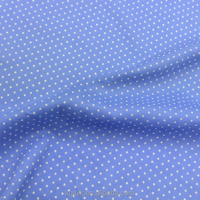 
 Популярная ткань из смеси шелка и хлопка с принтом в горошек  