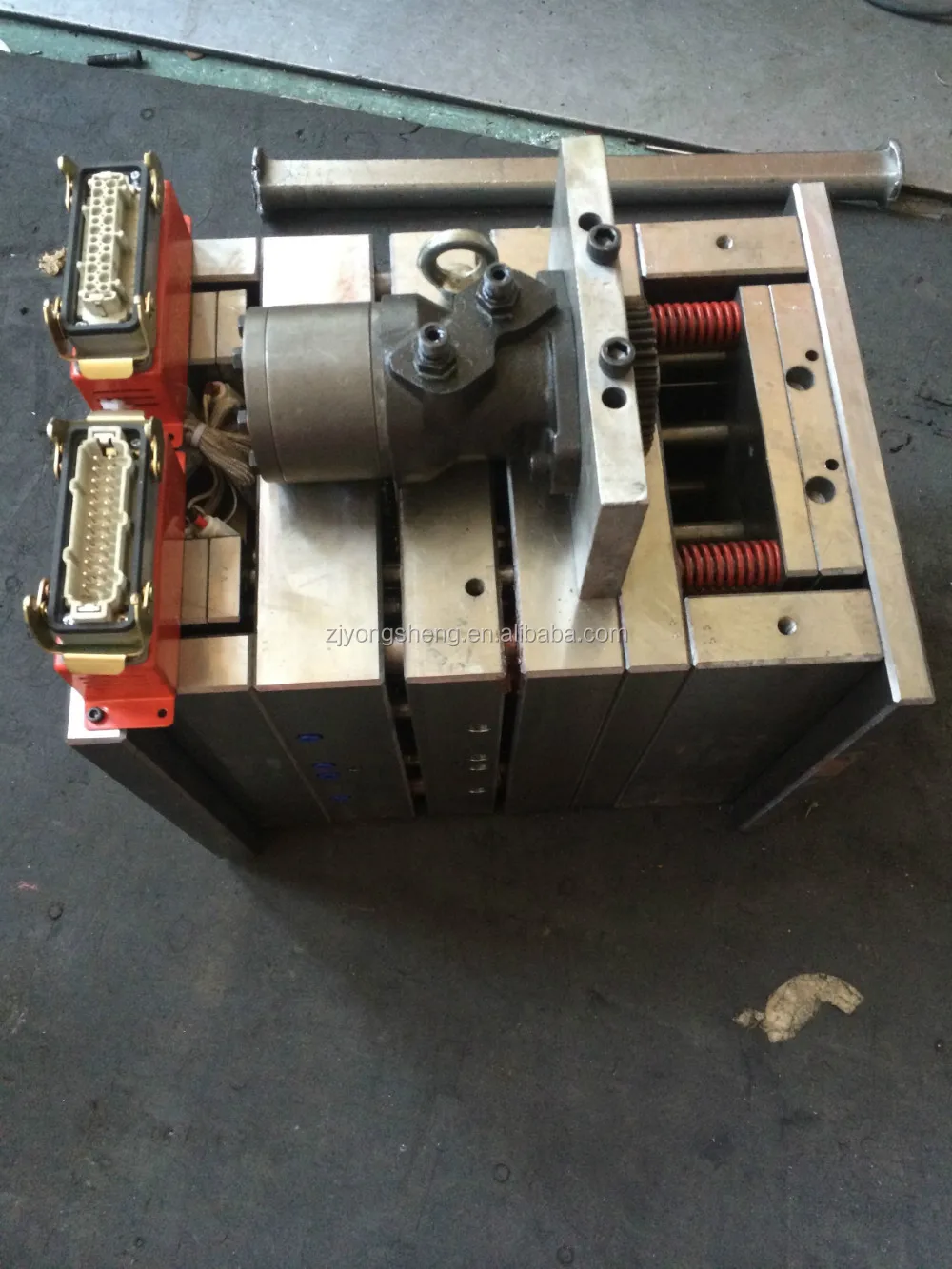 32 полости пластиковых крышек бутылок литьевая пресс-форма