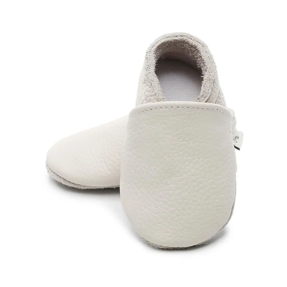 Hot Baby Shoes New Autumn Spring Newborn Boys Girls Drop Shipping Toddler Shoes Real Leather Baby Moccasins Casual Shoes