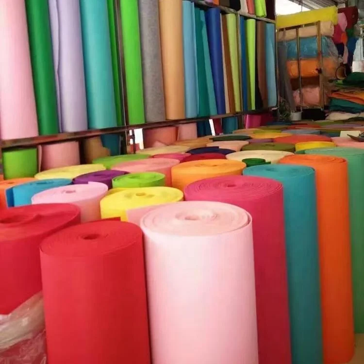 Non-woven cloth made by 100% recycled Polyester Staple Fiber