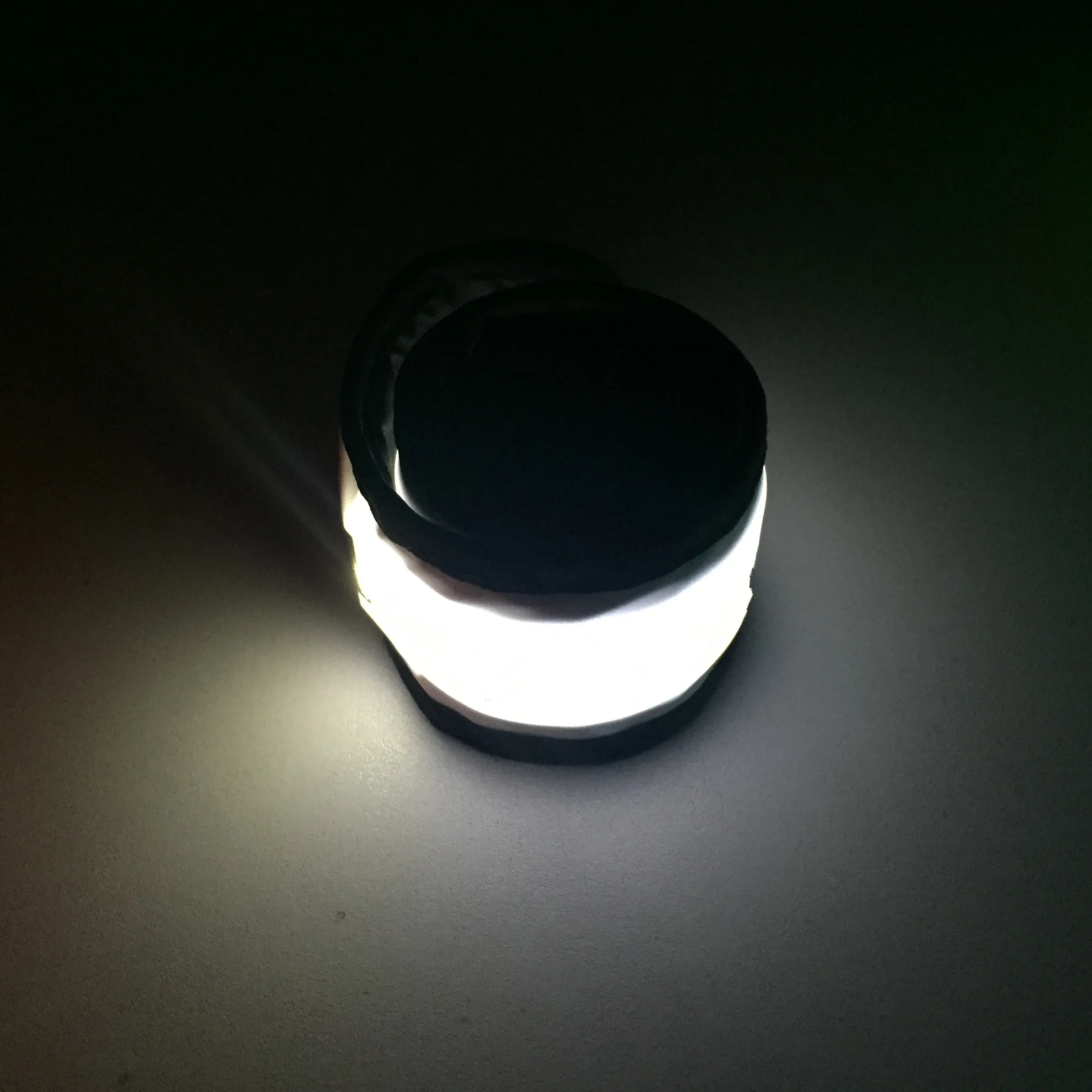 Innovative Product 2021 Battery Powered Slap Wristband LED Armband