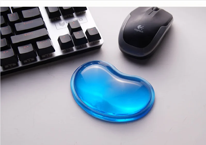 Heart-shaped Translucence Silicone Wrist Rest Cool Hand Pillow Wrist Rest #GS-04