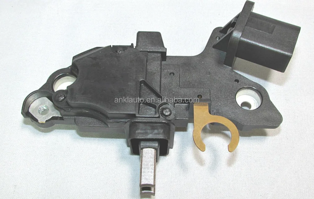 Регулятор напряжения IB262 236455 VRG46547 F00M145262 F00M145285 F00MA45221 F00M 145880 F00M145312