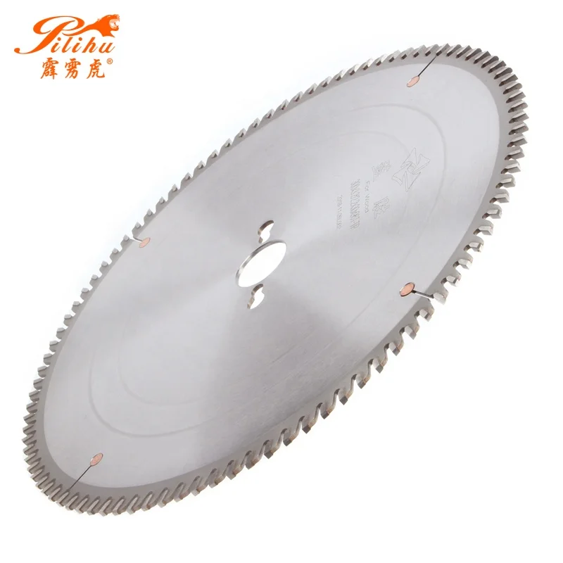300mm MDF Carpentry Tools Saw Blade For Laminate Furniture