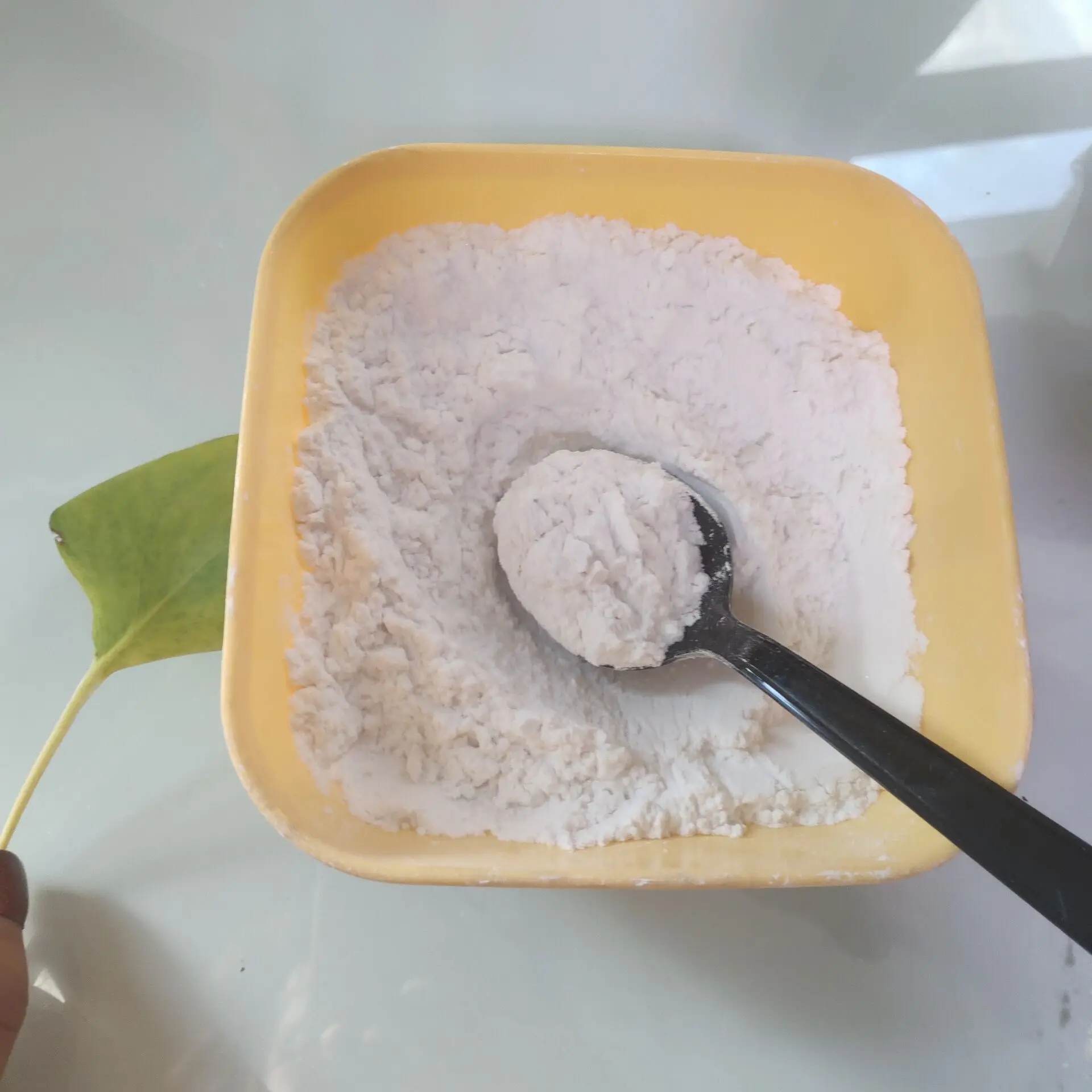 
high quality CAS 63-42-3 Lactose anhydrous for sale 