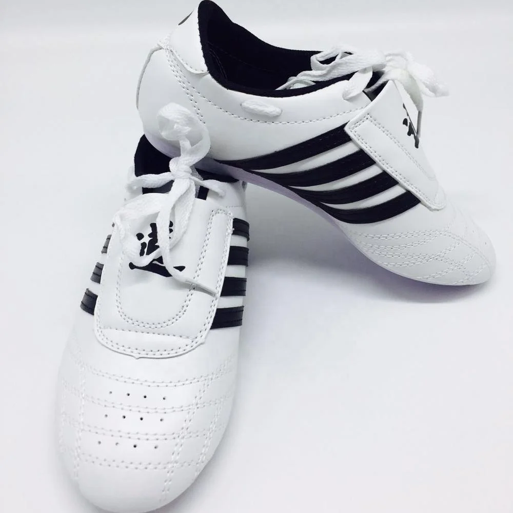 Wholesale PU martial arts taekwondo shoes for training