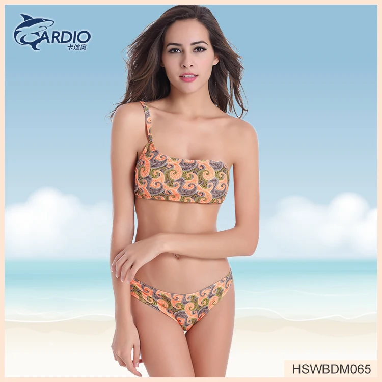 New Products Customized girls sxy 100% polyester bling bling invisible strap bikini