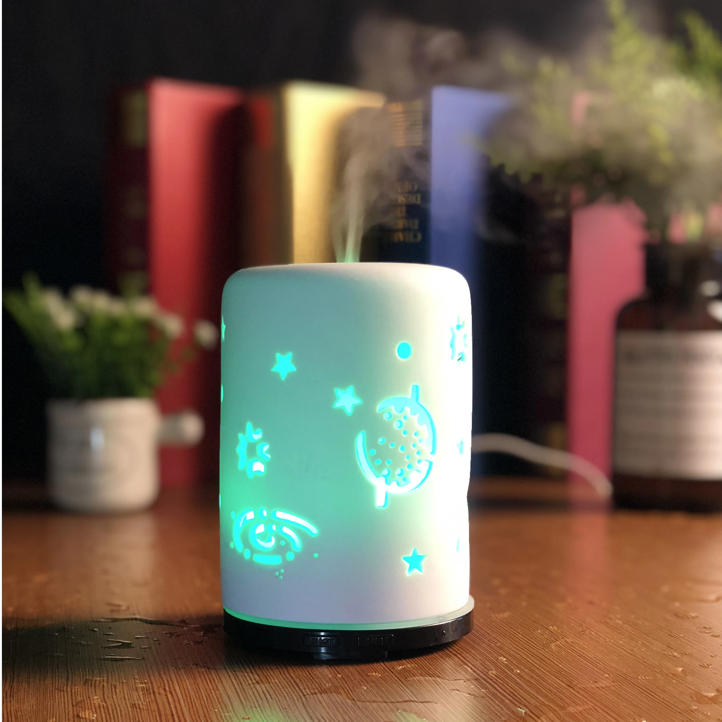 New design elegant 120ml easy home ceramic diffuser humidifier essential oil aroma diffuser