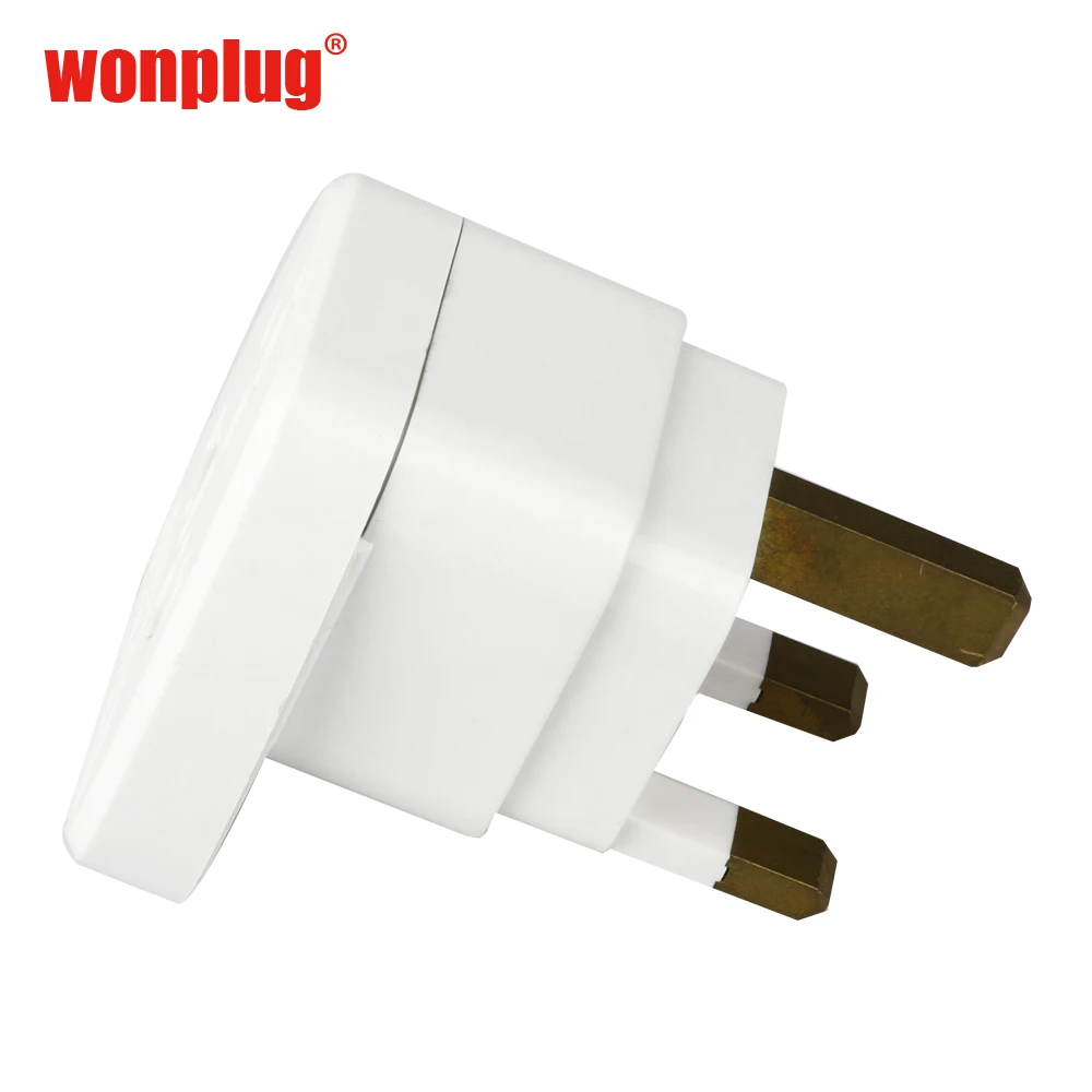 Universal USA AUS EU france germany Japan schuko World to uk travel plug adapter with fuse For TYPE G Plug of Electrical Outlets