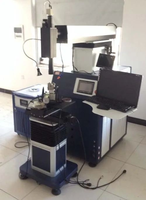 BOAO 4 axis automatic yag laser welding machines 200w 300w 400w jewelry fiber laser welders for metal mould repair