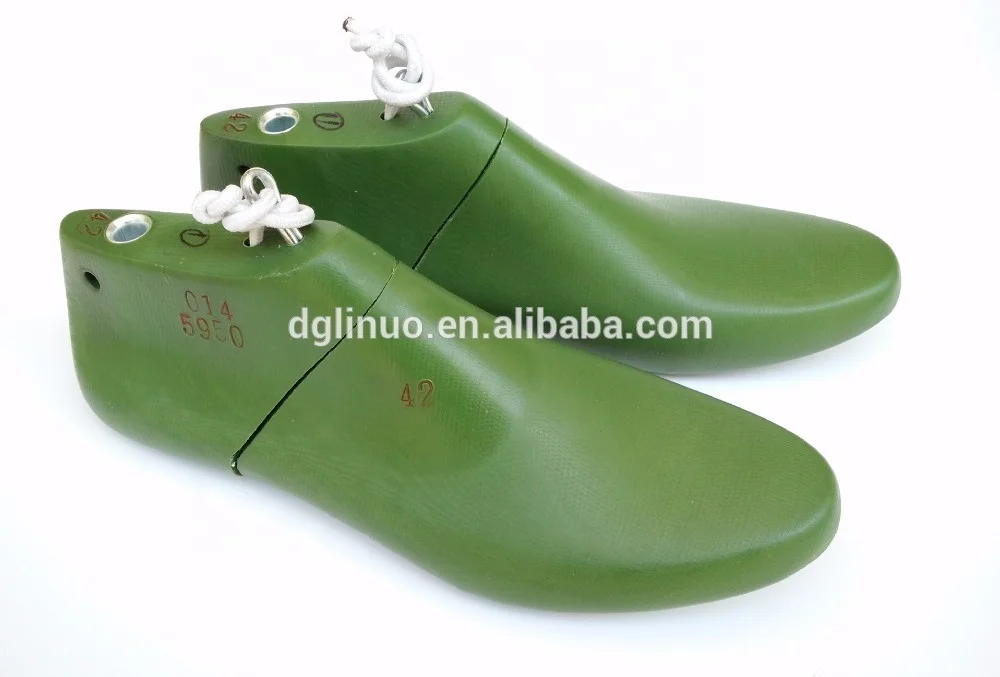 Man moccasin shoes plastic shoe lasts