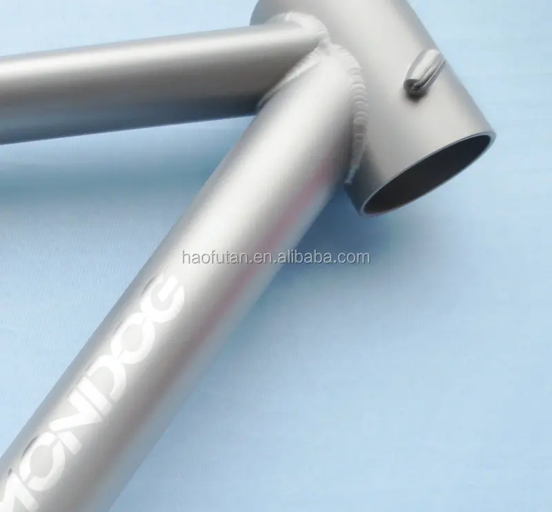 Hot and popular Titanium road bike frame 700C XT XTR 105 brake 22 speed with 53/39 or 52/36 crackset