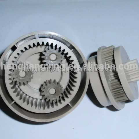 Custom plastic planetary reduction gearbox for blender