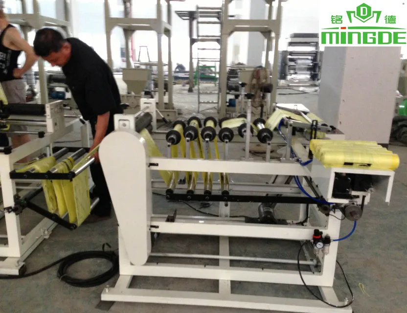 Automatic Threading Rolling Bag Making Machine