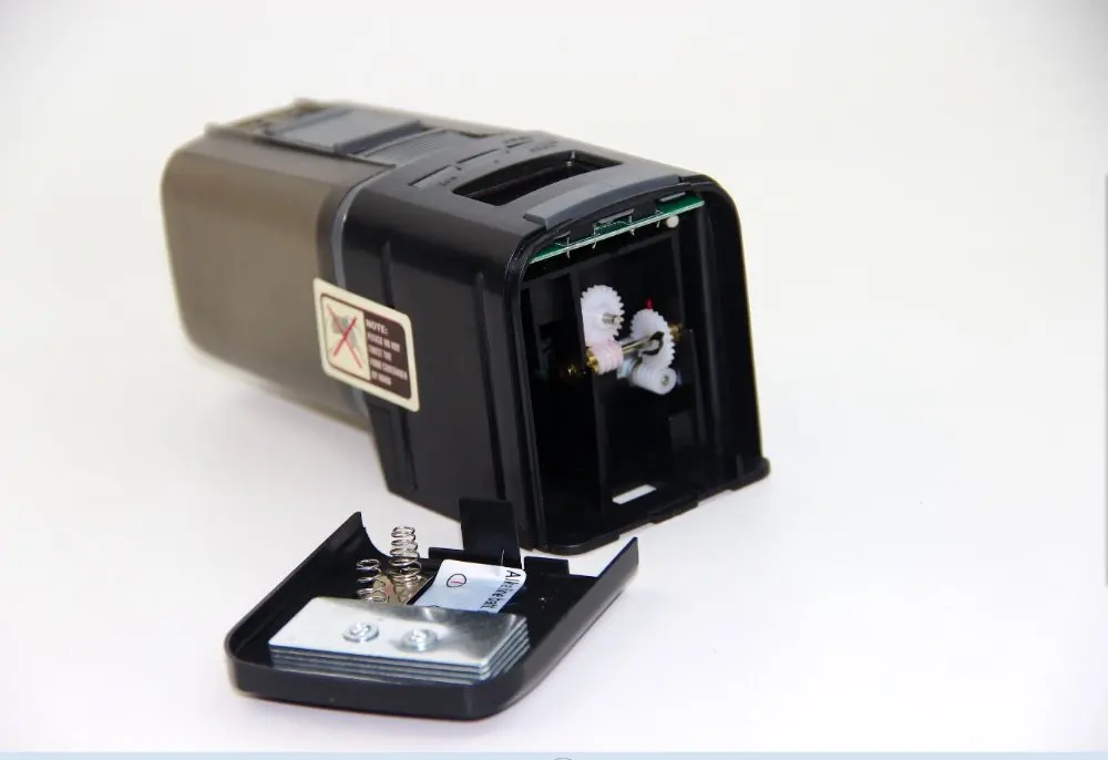 Aquarium automatic feeder fish food feeder New design aquarium accessories pond feeder pellet/flakes both can use