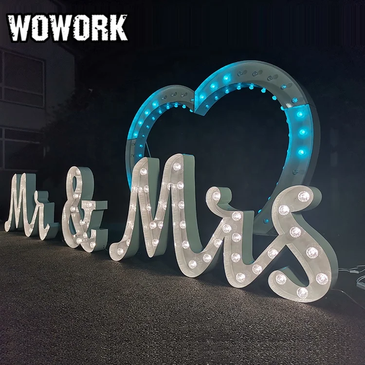 2025 WOWORK Giant Led Lighted White Metal Frame Heart Shaped Arches for Wedding Props