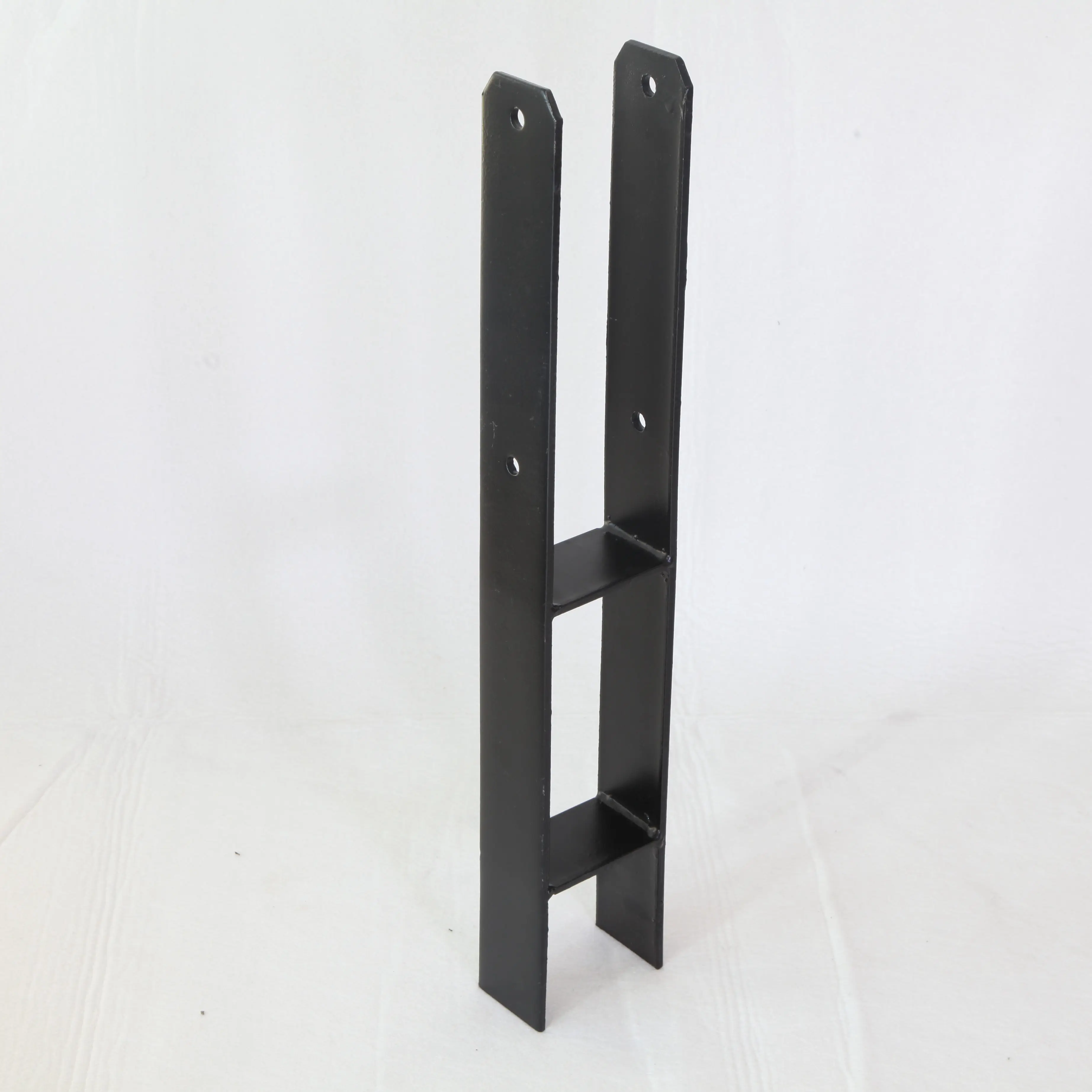 
China Supplier Premium Quality Building Materials Powder Coated H Form Pole Anchor Post Support 