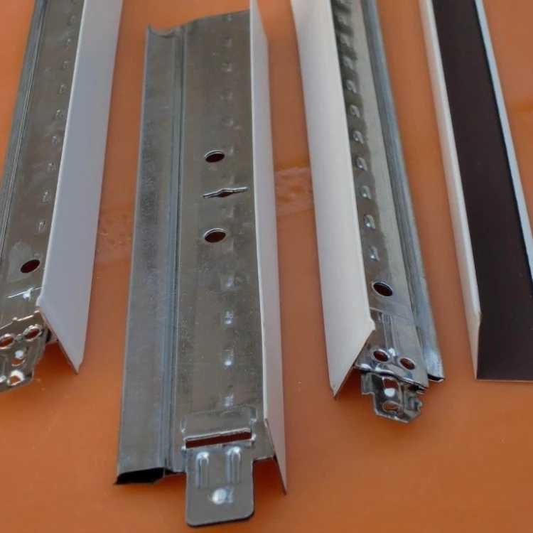 Потолочный Т-образный