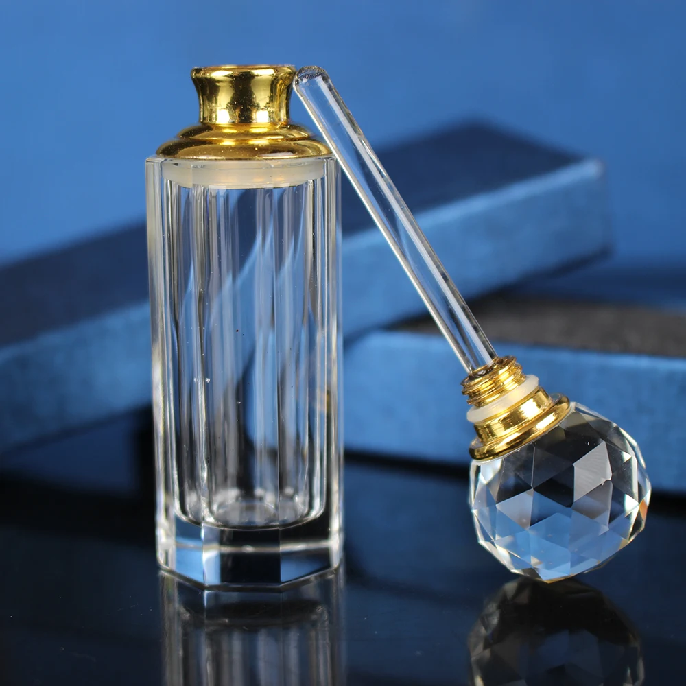 Exquisite Refillable Crystal Oil Small Capacity Perfume Bottles With Glass Stick