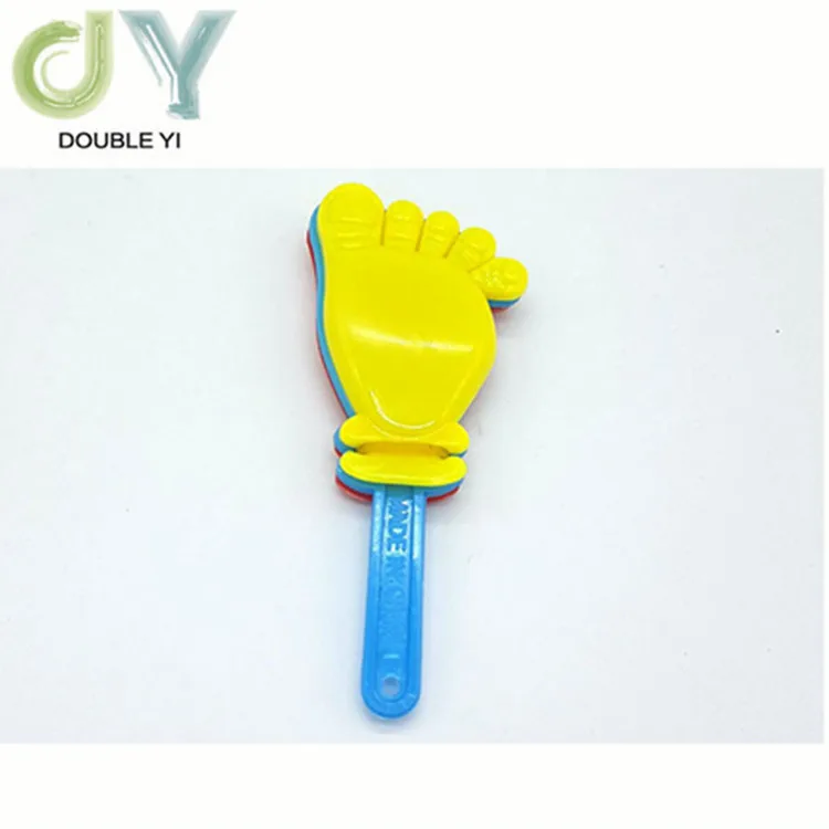 Mini cartoon foot shape plastic clapper toy for wholesale
