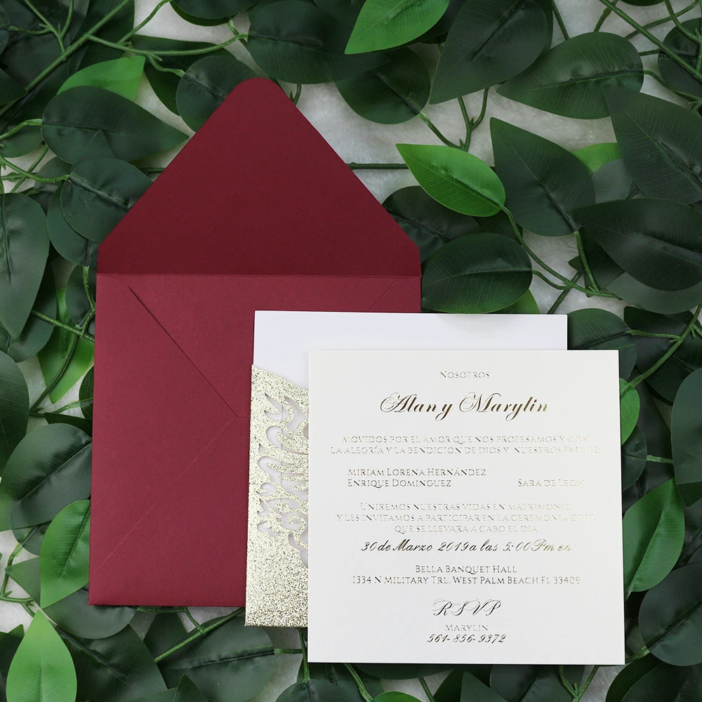 Beautiful Swan pattern gold Glitter Laser Cut Wedding Invitation With Burgundy Envelope
