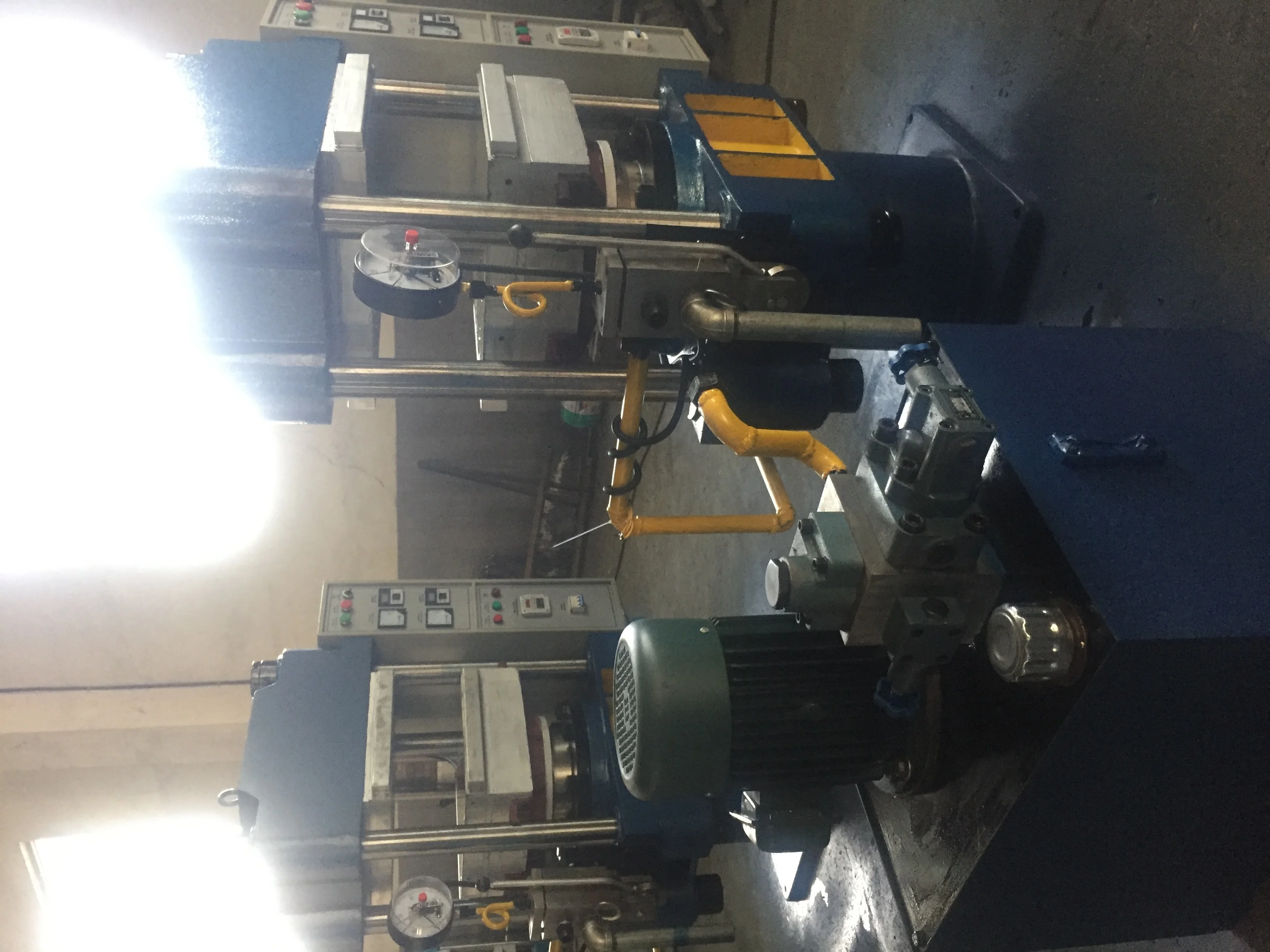 High Quality Rubber vulcanizing press machine