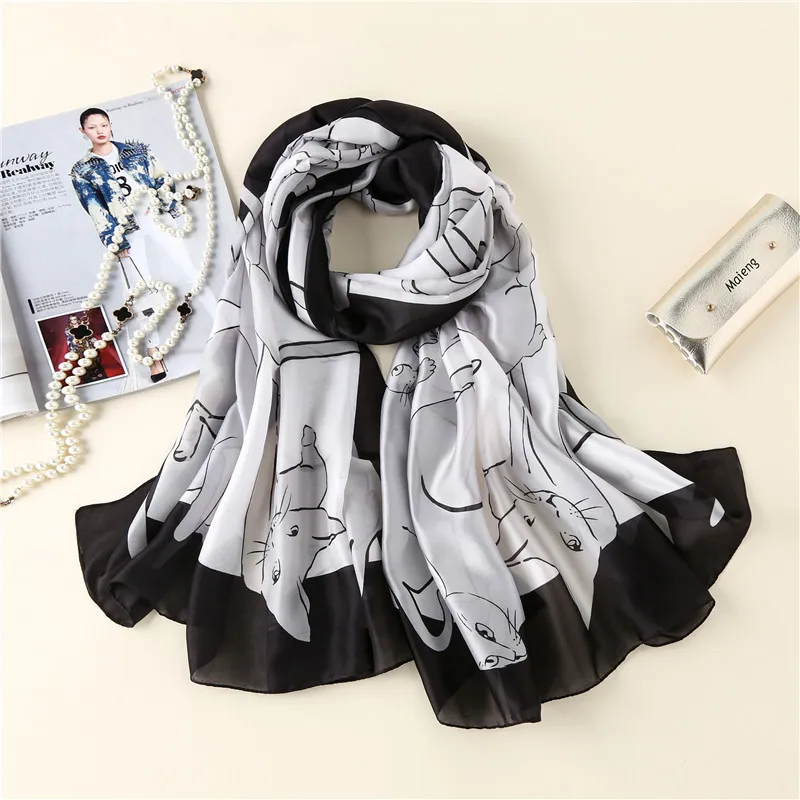 Zipei 2019 fashion hot sale woman scarf silk satin beach scarf shawl