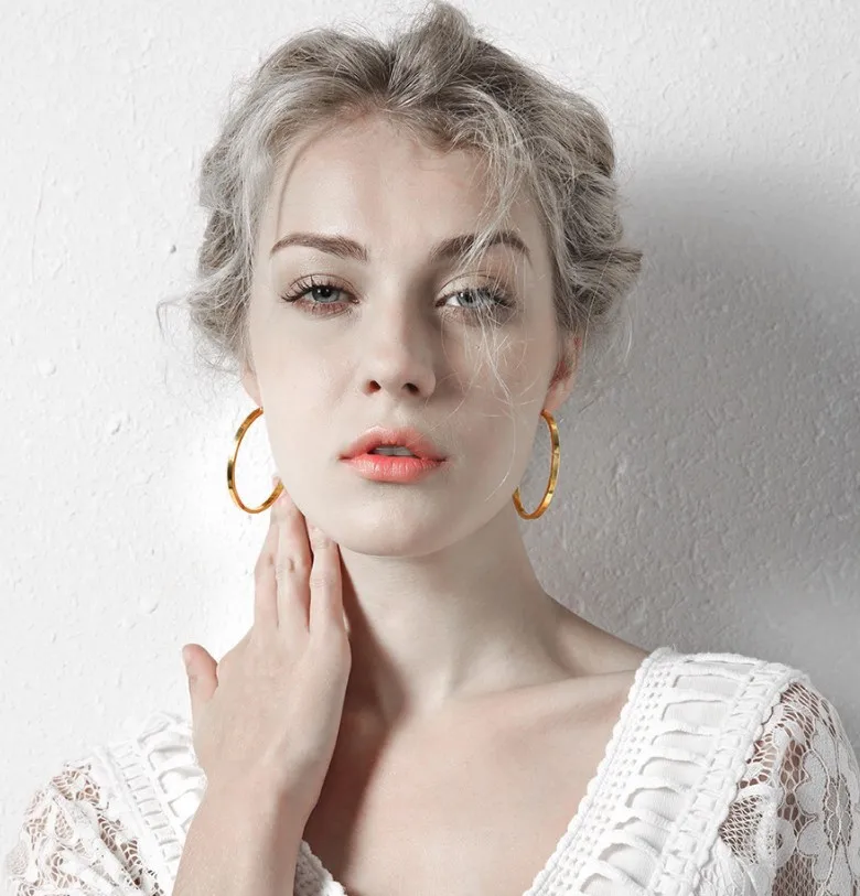 Минималистичные простые женские крупные большие золотые серьги-кольца