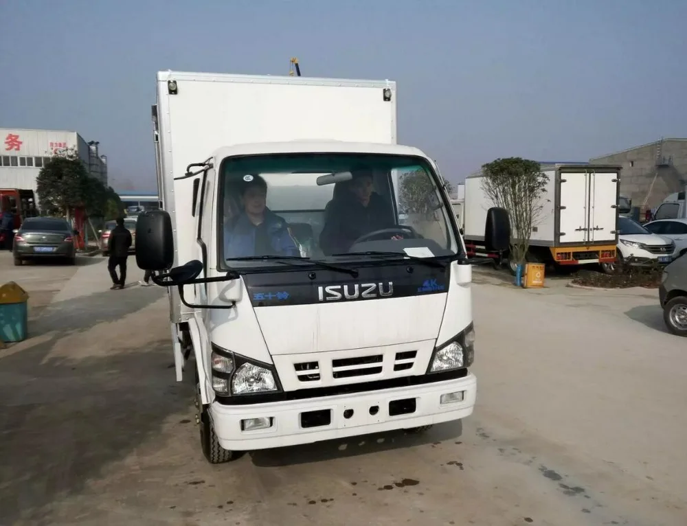 Japan brand 600p new 3t/4t/5t ice cream transportation freezer refrigerated box truck small reefer truck for sale
