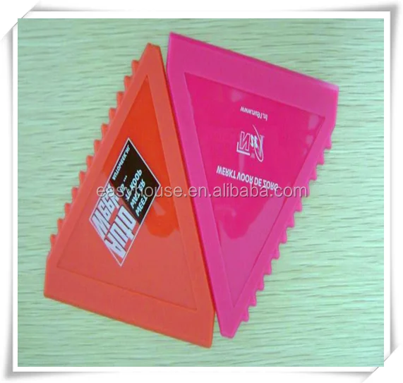 Cheap best plastic promotional ice scraper
