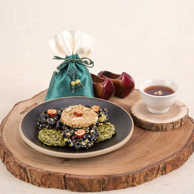 Wood Slice cake stand Wood Tree Slice Wedding Decor Place Card Holders